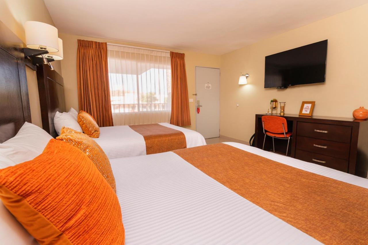 El Camino Hotel & Suites Heroica Caborca Εξωτερικό φωτογραφία
